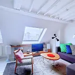 Large 3-room Near The Saint Martin Canal