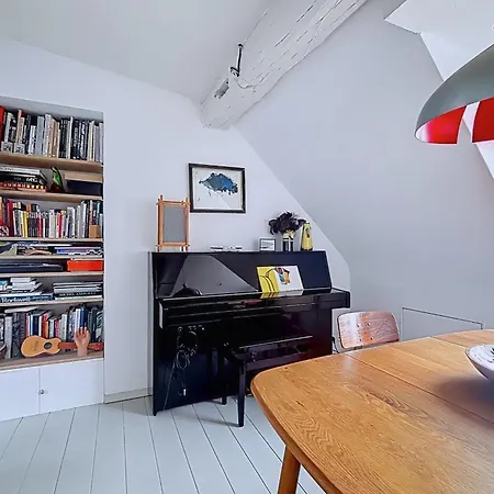 Large 3-room Near The Saint Martin Canal Apartment