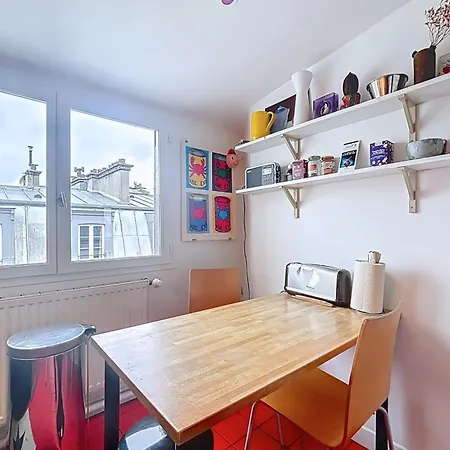 Large 3-room Near The Saint Martin Canal * Paříž